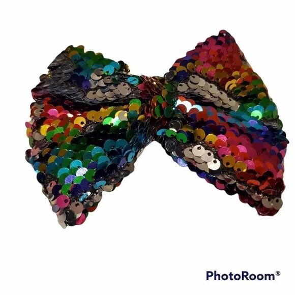 GIRLS Sequin Hair Bow - Picture 1 of 3